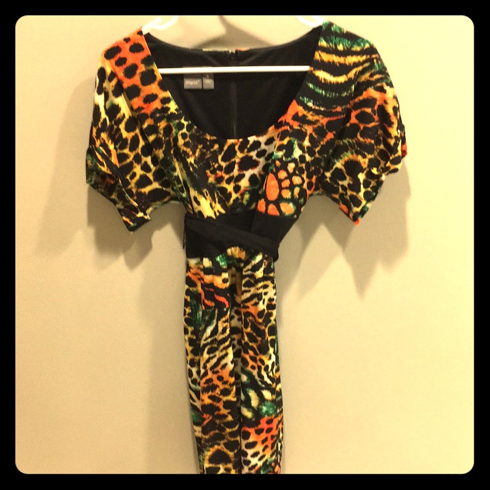 Muse Multicolored Leopard print dress size 4